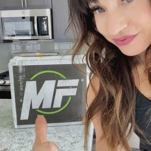 Meet your Posher, Clyde